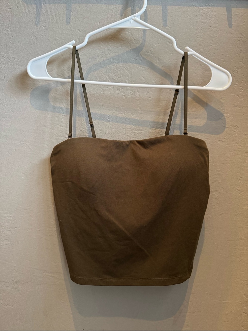 Uniqlo Olive Spaghetti Strap Crop Camisole with removable straps